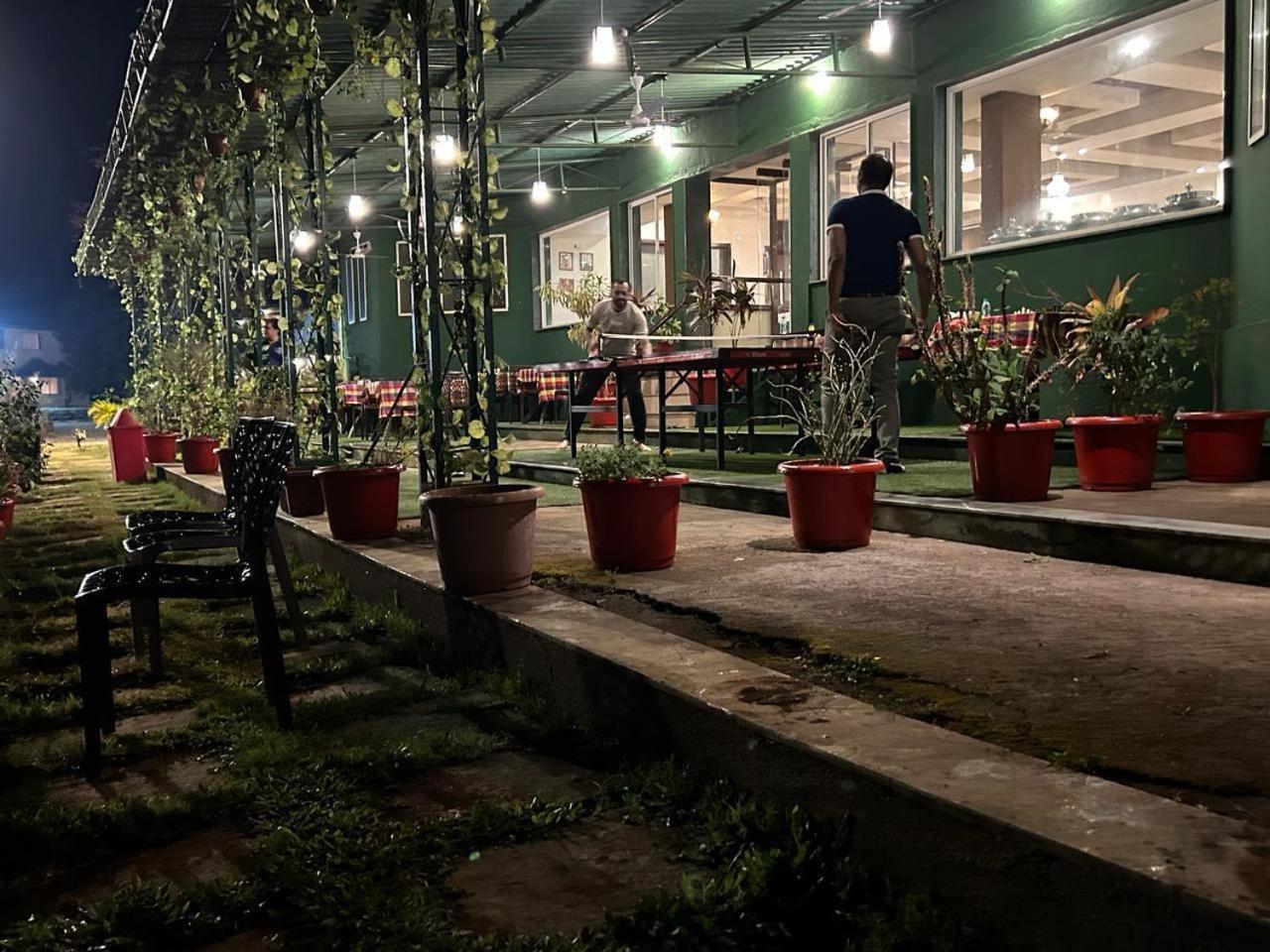 Presidency Highland Resort Koynanagar Eksteriør billede