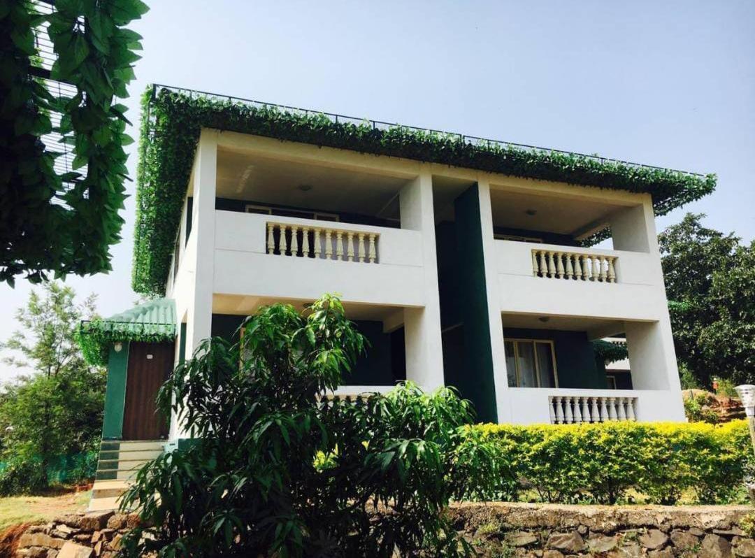 Presidency Highland Resort Koynanagar Eksteriør billede